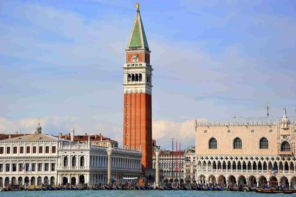 5 Must See Landmarks in Venice